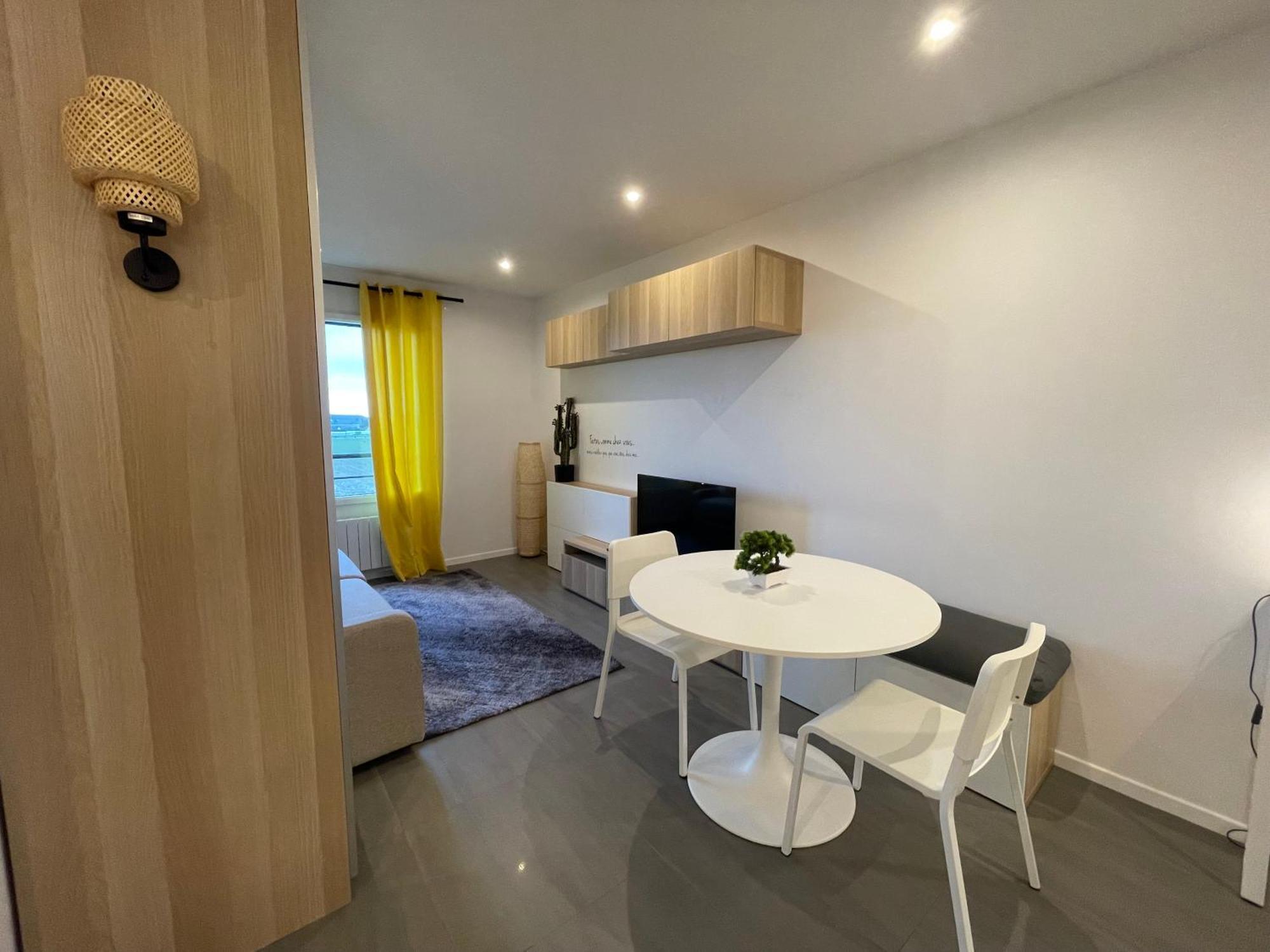 Sunset Cocoon T2 46M2 Proche Centre Ville Villejust Exterior photo