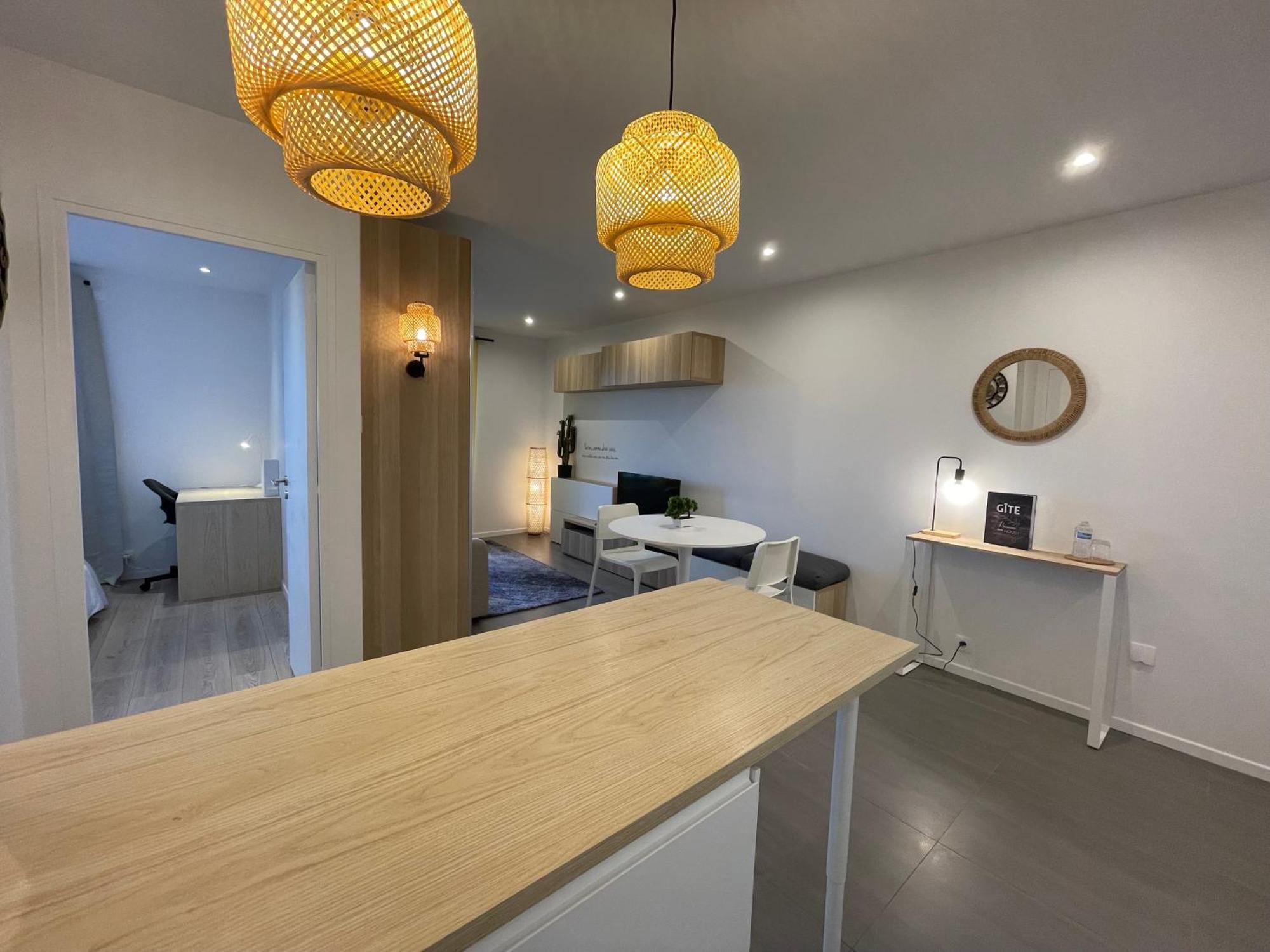 Sunset Cocoon T2 46M2 Proche Centre Ville Villejust Exterior photo